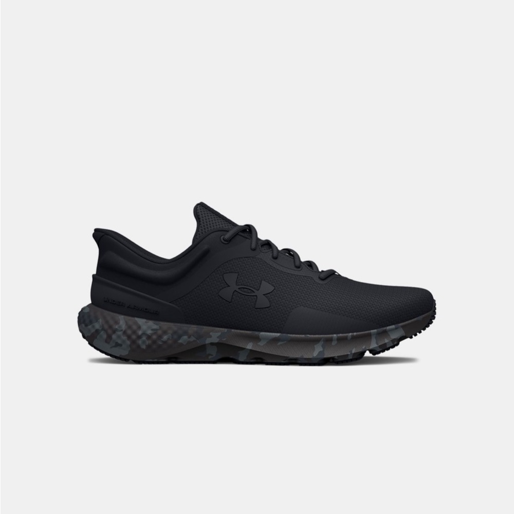 Under Armour Sneakers